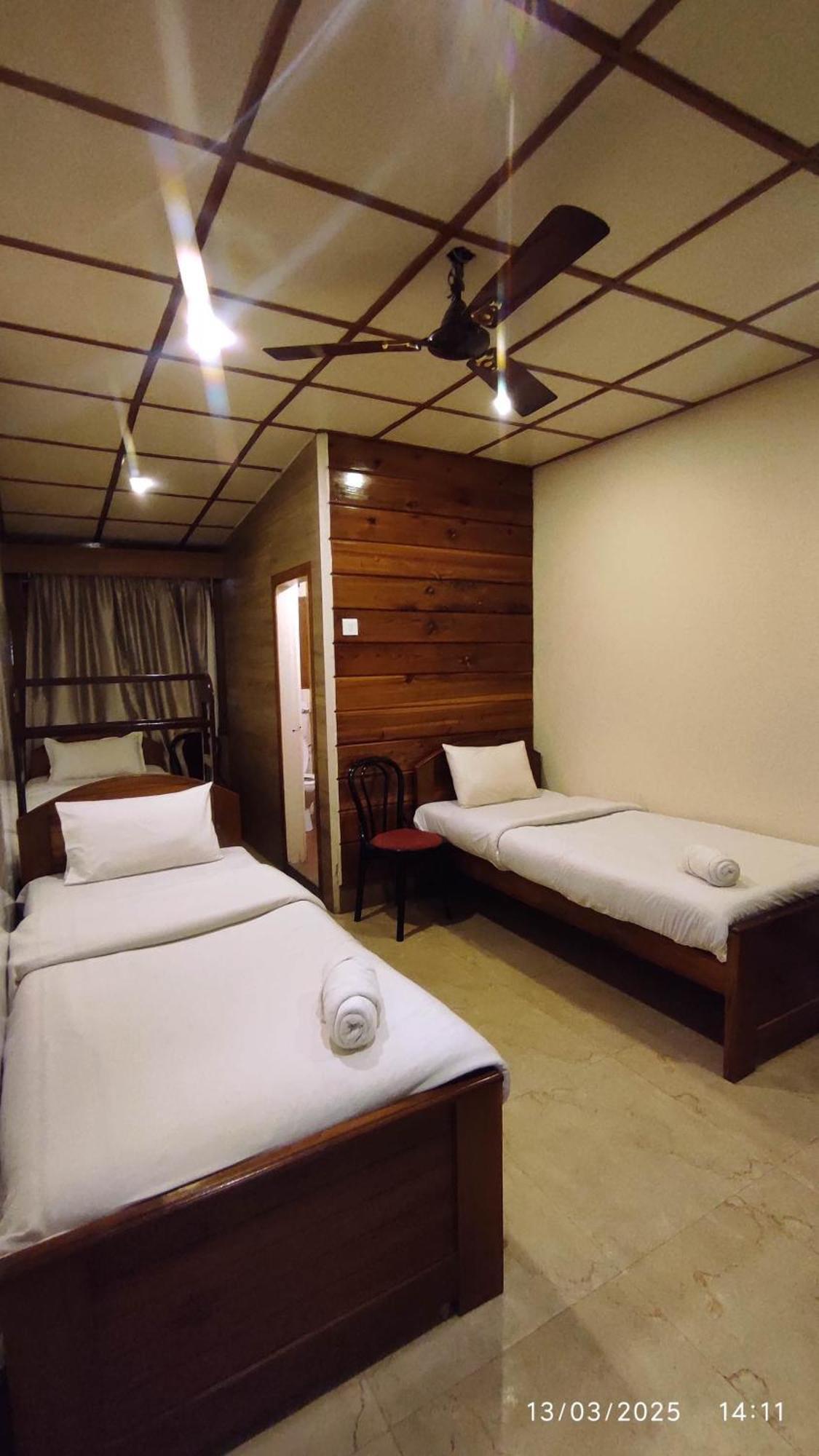 Baba Tourist Lodge Shillong Kültér fotó