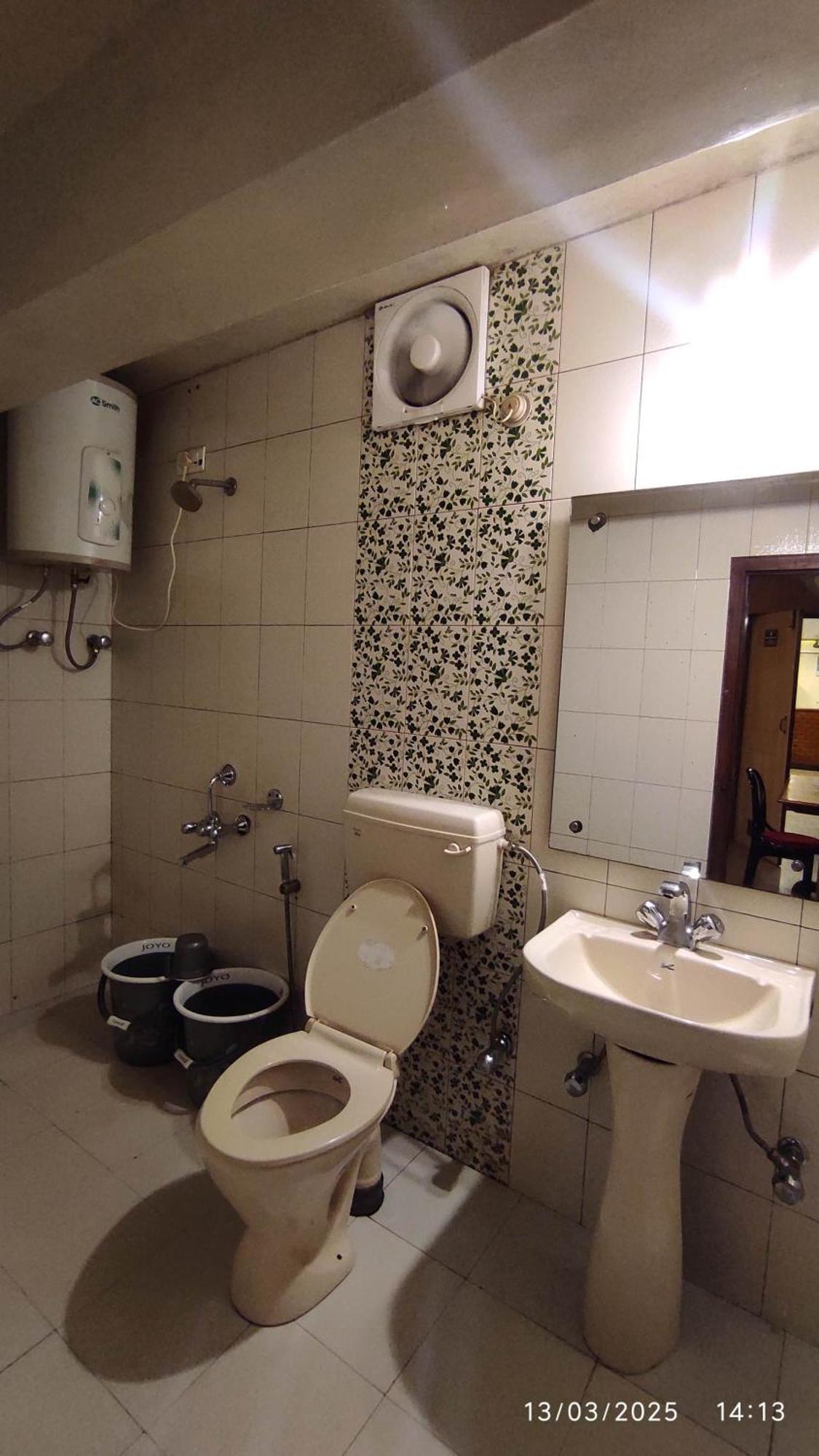 Baba Tourist Lodge Shillong Kültér fotó