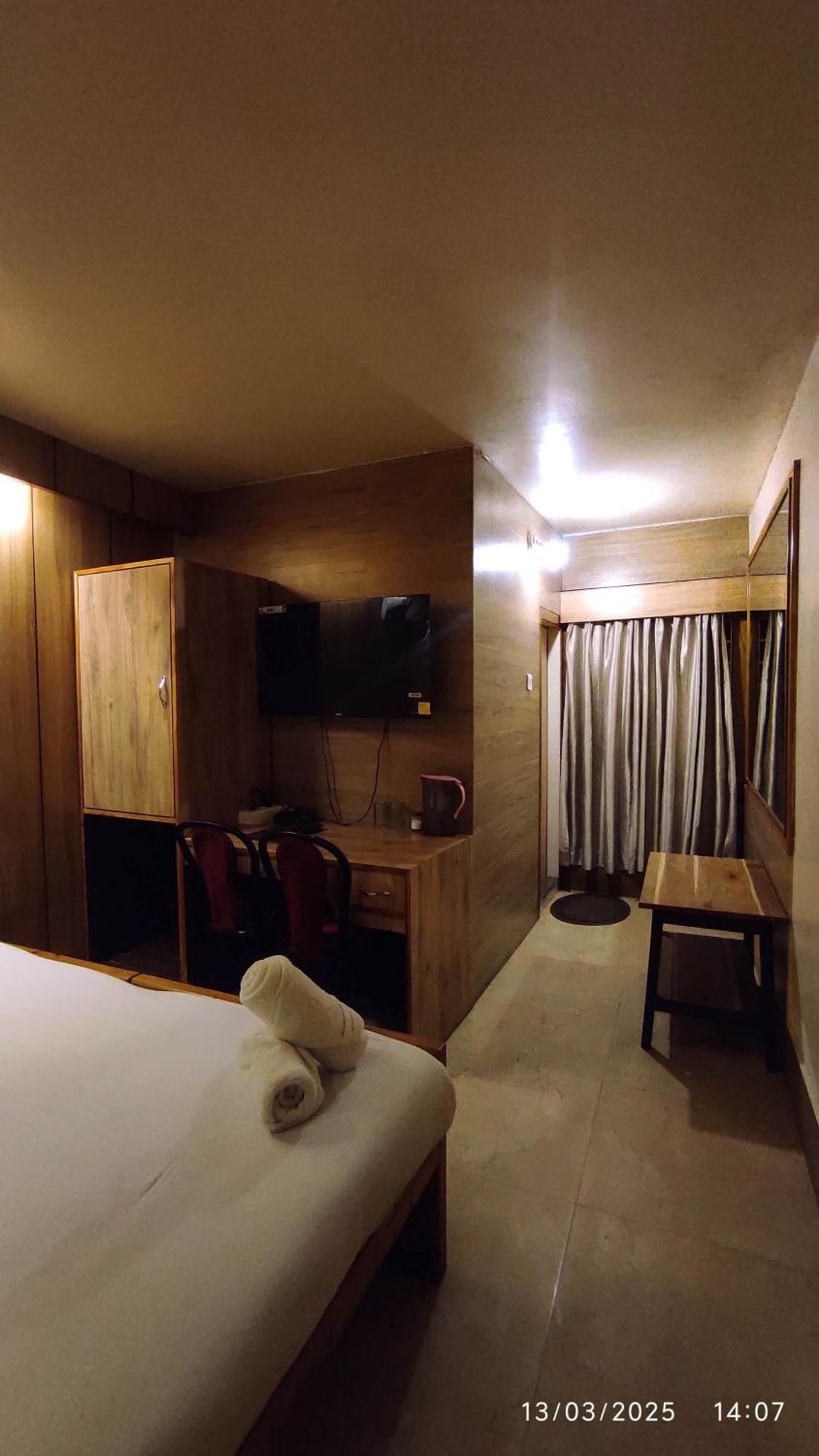 Baba Tourist Lodge Shillong Kültér fotó